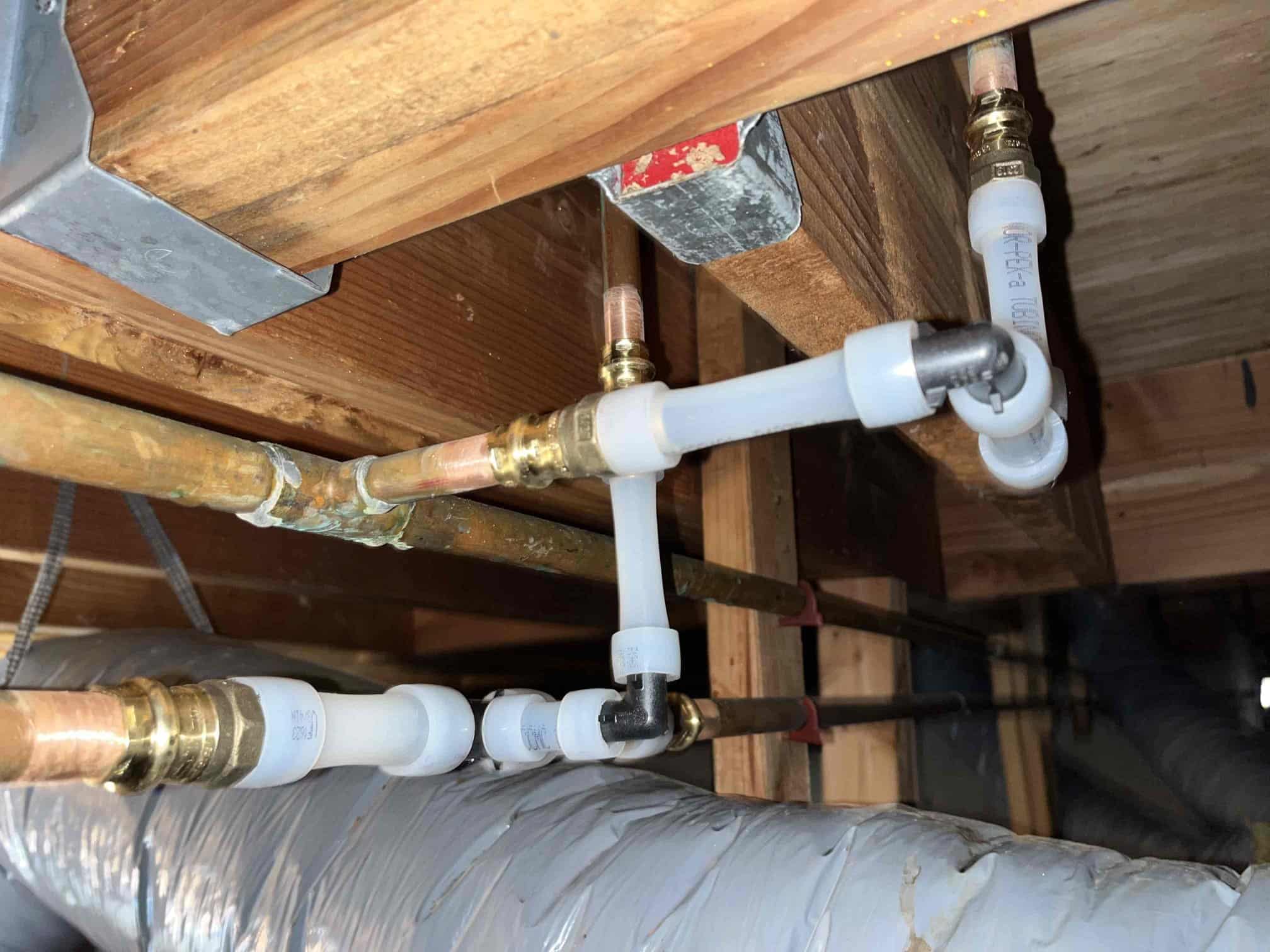 Water Line Repair in Camargito